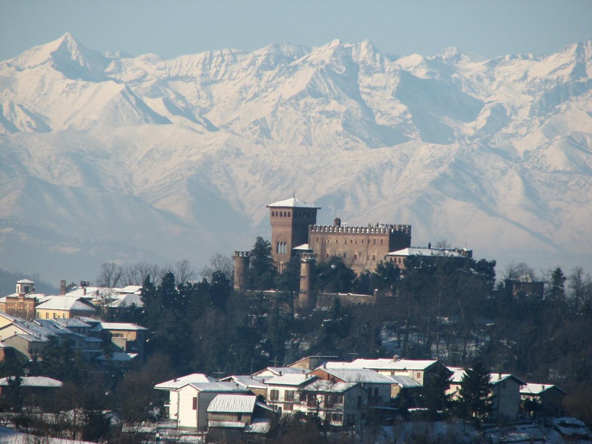 הוילה Castello Di Gabiano מראה חיצוני תמונה